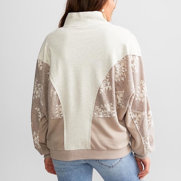 MISS ME | Quarter Zip Pullover - Picture 2 of 6